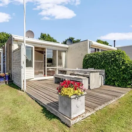 Nieuw Bootique Frysk Huske Langweerderwielen Boornzwaag over de Wielen Exterior photo