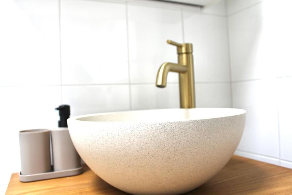 Nieuw Bootique Frysk Huske Langweerderwielen Holiday home