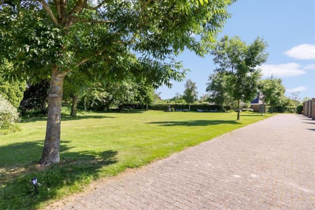 Holiday home Nieuw Bootique Frysk Huske Langweerderwielen *